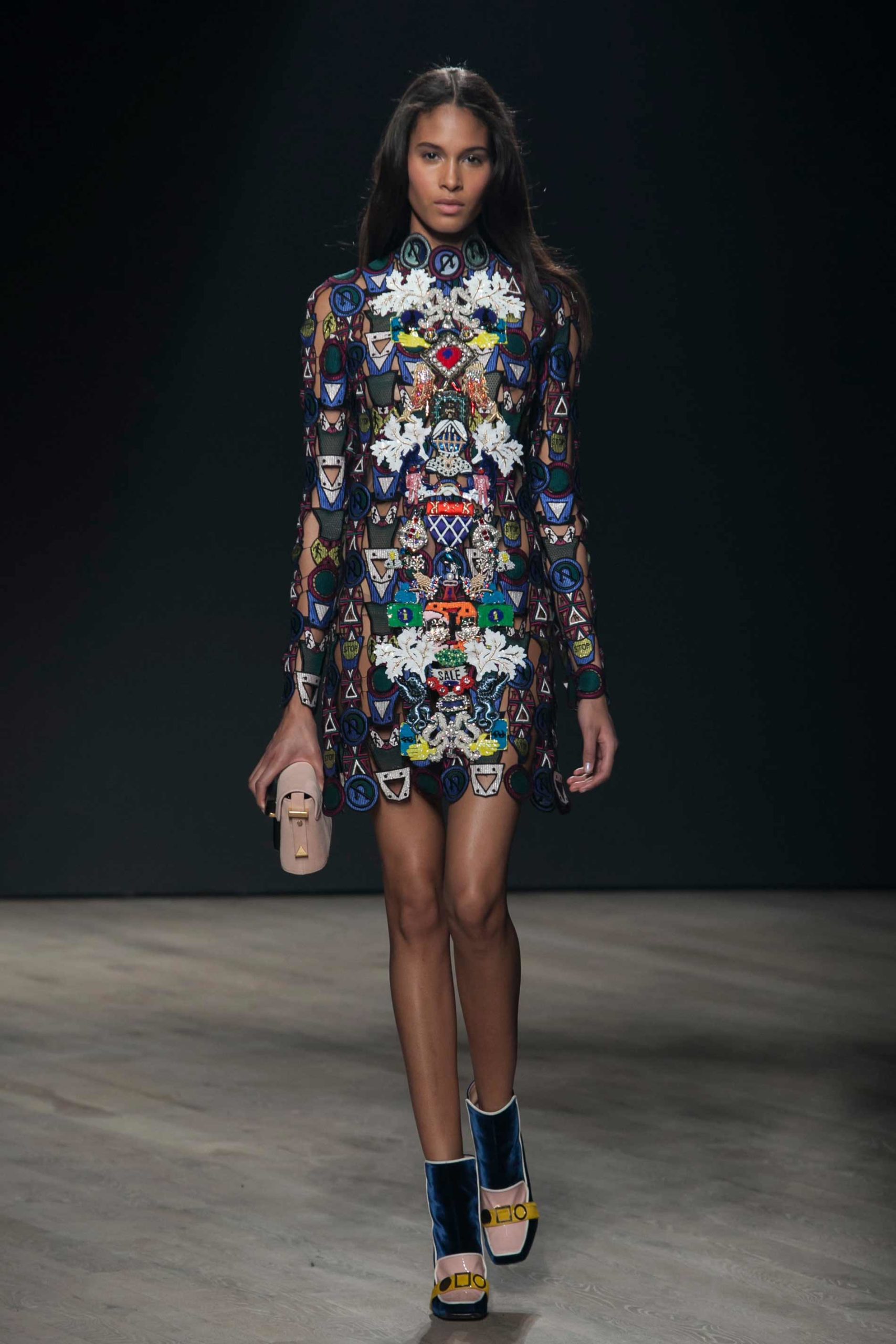 Мода март. Коллекции Mary Katrantzou 2021. Mary Katrantzou платье. Mary Katrantzou 2014.